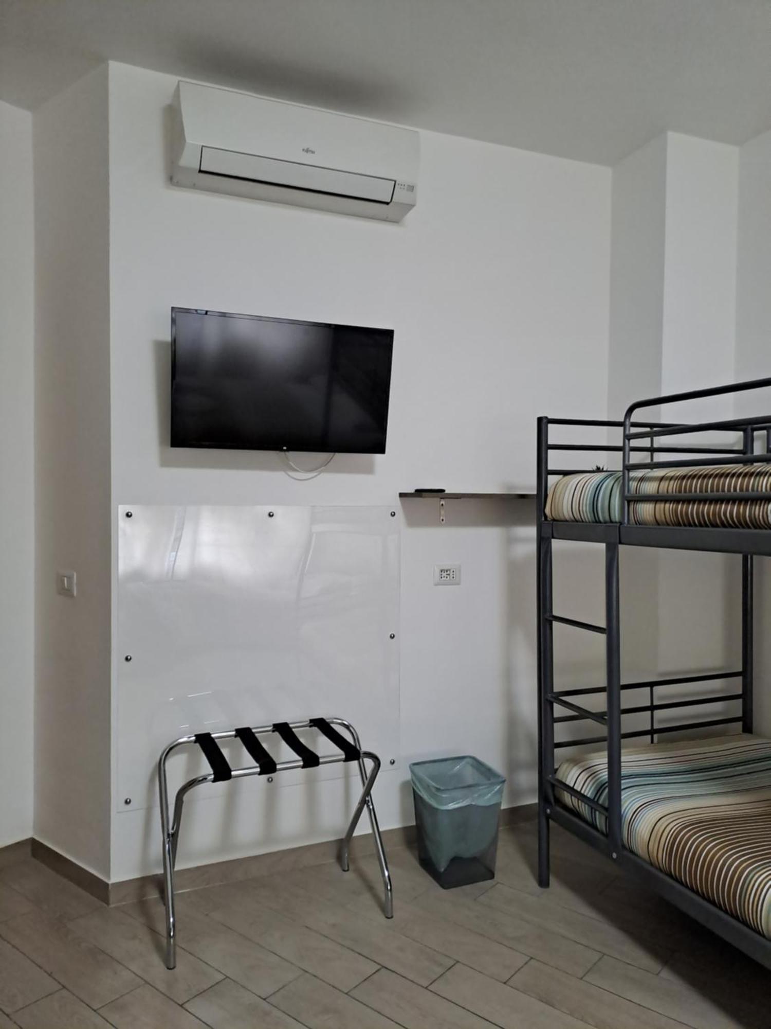 "Vacanza A Casa" - Gallicano & Gallicano2 Rom Exteriör bild