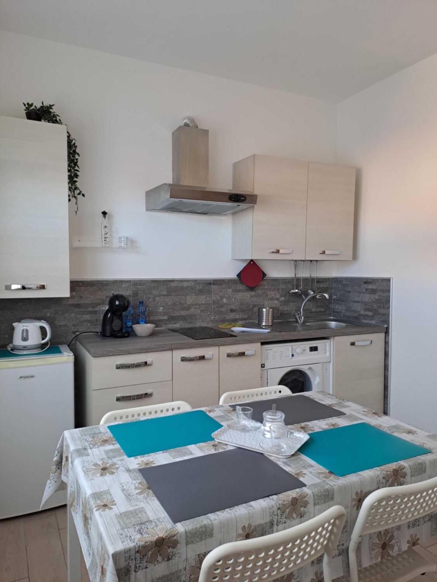 "Vacanza A Casa" - Gallicano & Gallicano2 Rom Exteriör bild