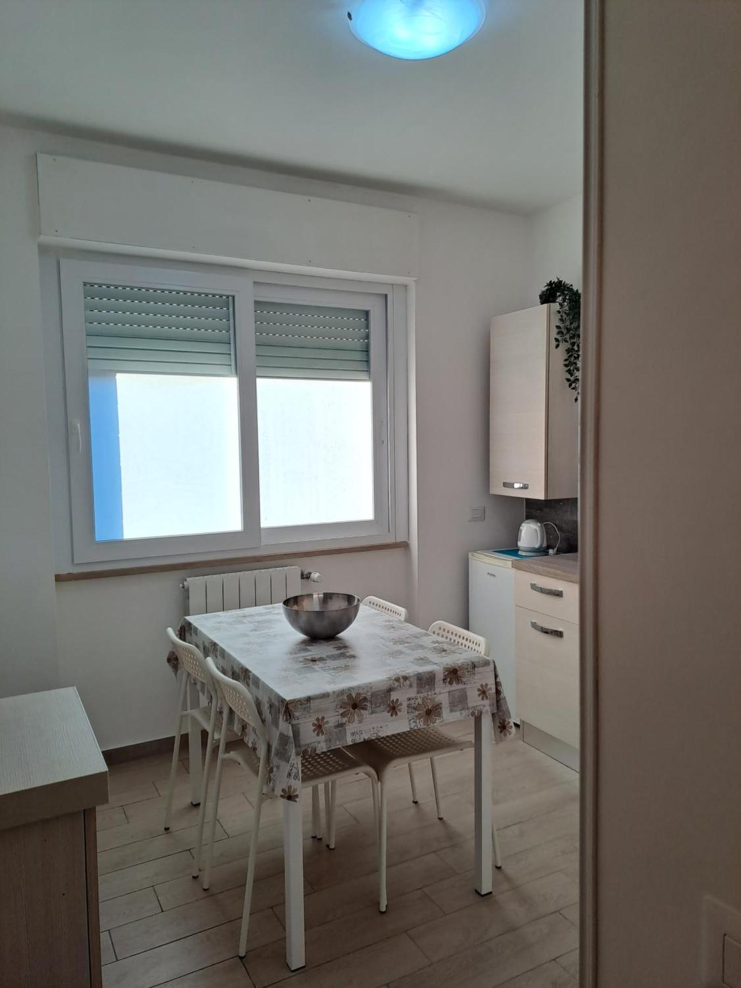 "Vacanza A Casa" - Gallicano & Gallicano2 Rom Exteriör bild