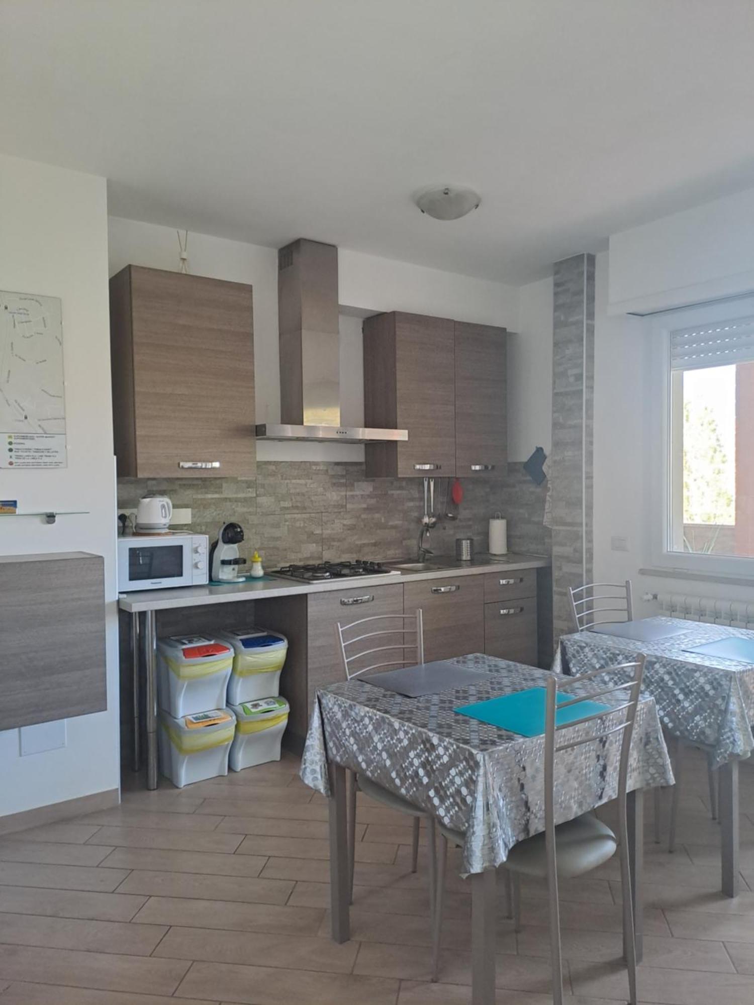 "Vacanza A Casa" - Gallicano & Gallicano2 Rom Exteriör bild